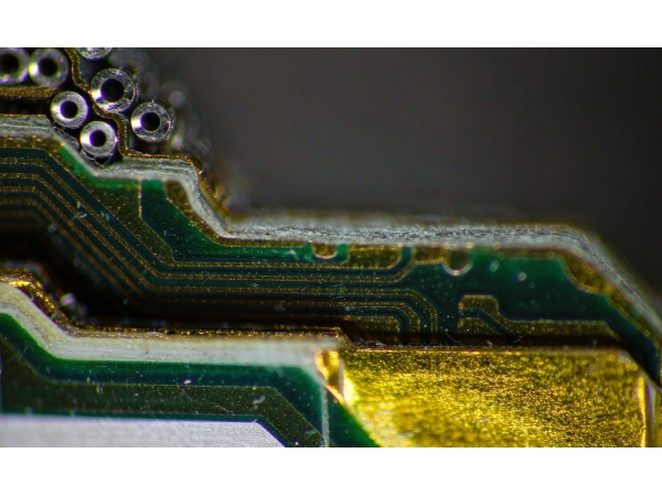 HDI 板打样快至 7 天 交付， 精科裕隆 PCB 高端智造再进阶